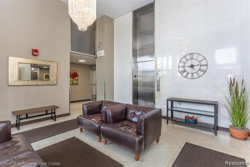 apt-604-22700 Garrison St, Dearborn, MI, 48124-2199 | Card Image