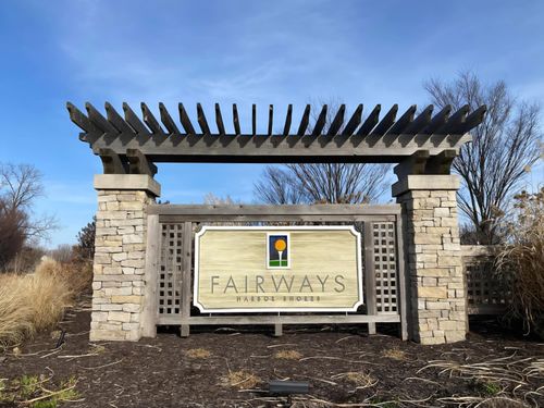 460 Golden Bear Ct, Saint Joseph, MI, 49085-4107 | Card Image