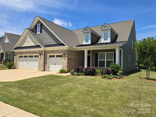 17028 River Race Dr, Huntersville, NC, 28078-3956 | Card Image
