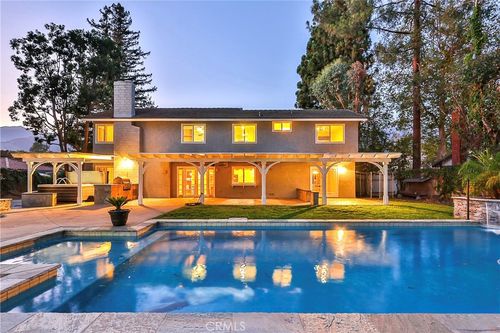464 Revere St, Upland, CA, 91784-1366 | Card Image