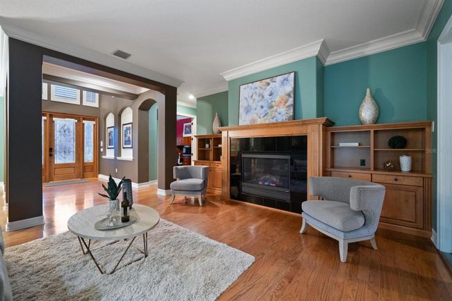 Living Room | Image 6