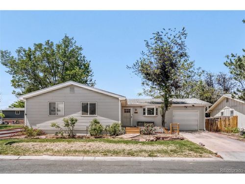 445 Hickory Pl, Broomfield, CO, 80020-2940 | Card Image