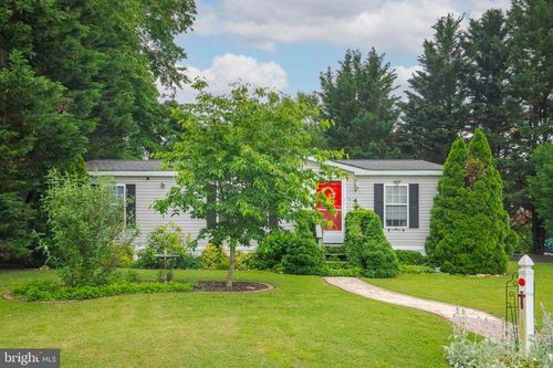 4 Mallard Dr, CHESAPEAKE CITY, MD, 21915-1210 | Card Image