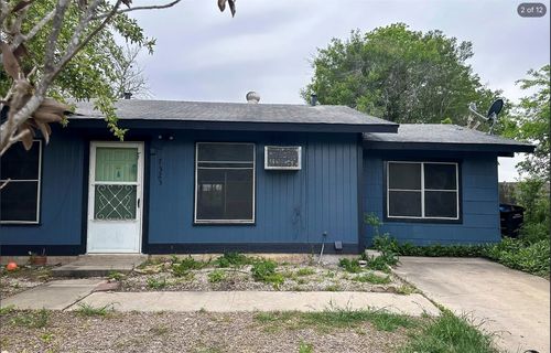 7323 Walnut Valley Drive, San Antonio, TX, 78242 | Card Image