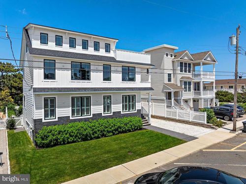 27 3rd St, BEACH HAVEN, NJ, 08008-1853 | Card Image