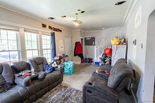 5601 Marlborough St, Detroit, MI, 48224-2933 | Card Image