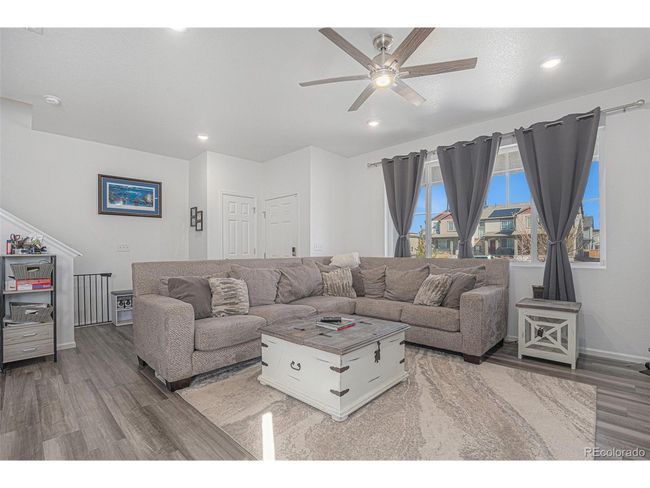 20932 E 60 Th Ave, Townhouse with 3 bedrooms, 3 bathrooms and null parking in Aurora CO | Image 5