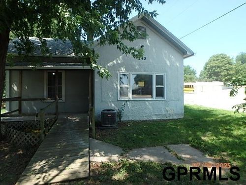 243 S Linden St, Wahoo, NE, 68066-2007 | Card Image
