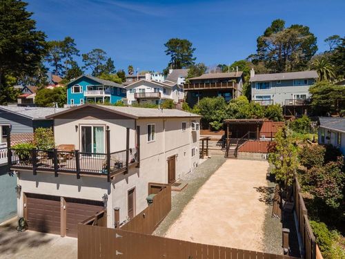 523 The Alameda, El Granada, CA, 94018 | Card Image