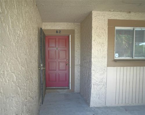 apt-b2-6338 Newtown Cir, Tampa, FL, 33615-3698 | Card Image