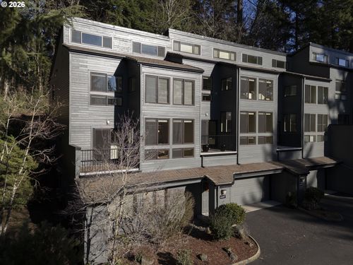 4467 Thunder Vista Ln, Lake Oswego, OR, 97035-1860 | Card Image