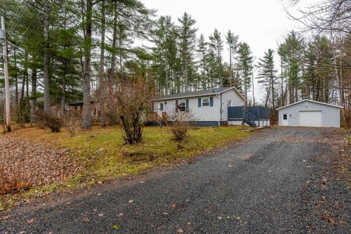 990 Mary Ave, Centreville, NS, B0P1J0 | Card Image