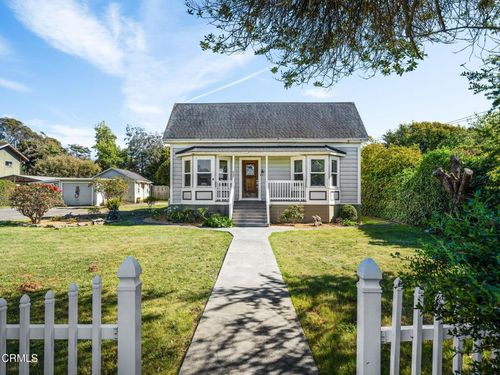 822 E Laurel St, Fort Bragg, CA, 95437-3817 | Card Image