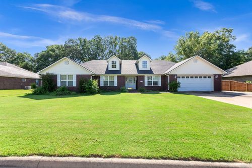 300 Cherokee Ln, Clarksville, AR, 72830-8045 | Card Image