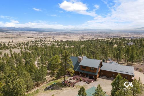 8330 Evergreen Dr, Helena, MT, 59602-8177 | Card Image