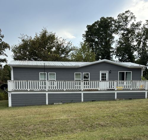1014 Dogwood Ln, Kingston Springs, TN, 37082-9201 | Card Image