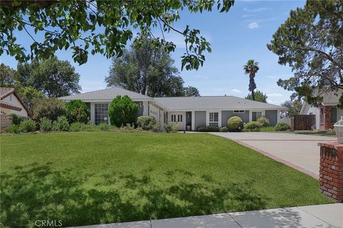 2861 Hillman St, Thousand Oaks, CA, 91360-6534 | Card Image