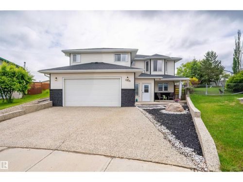 1808 7 St, Cold Lake, AB, T9M1M7 | Card Image