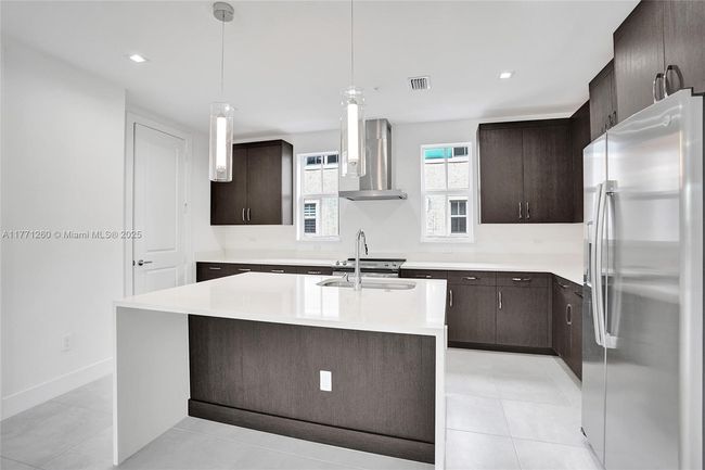 63 Nw 4 Th Ave, Townhouse with 3 bedrooms, 4 bathrooms and null parking in Delray Beach FL | Image 17