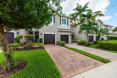 unit-202-6532 Monterey Pt, NAPLES, FL, 34105-5067 | Card Image