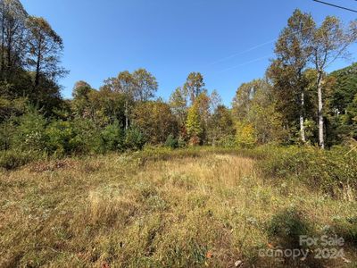 GENTLE LAYING LAND READY FOR YOUR MOVE! | Image 1