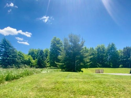 116 Village Park Dr, Grove City, PA, 16127 | Card Image