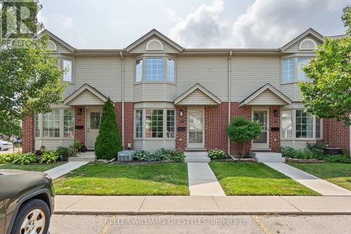 34-151 Martinet Ave, London, ON, N5V4T4 | Card Image
