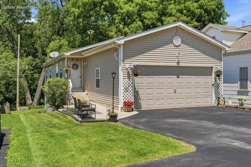 23408 124th St, Trevor, WI, 53179-9476 | Card Image
