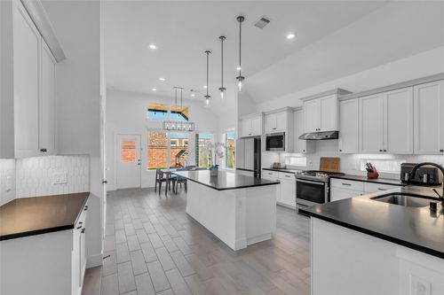 3376 Voda Bend Dr, Katy, TX, 77493-5415 | Card Image