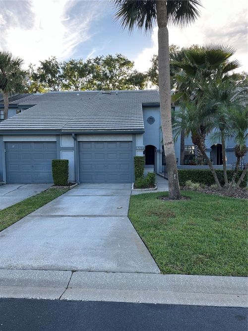 4237 Brentwood Park Cir, TAMPA, FL, 33624-1308 | Card Image
