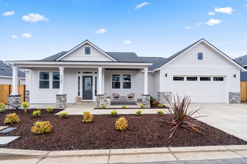 3145 Monaco Ct, Medford, OR, 97504-4426 | Card Image