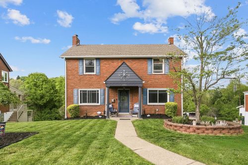 4768 Rolling Hills Rd, Pittsburgh, PA, 15236-1833 | Card Image