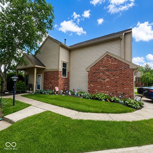 3039 Bayberry Ct W, Carmel, IN, 46033-3204 | Card Image