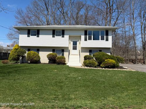 19 Park Ln E, Mountain Top, PA, 18707-1234 | Card Image