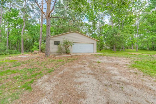 330 Oak Tree Dr, House other with 3 bedrooms, 2 bathrooms and 2 parking in Pointblank TX | Image 10