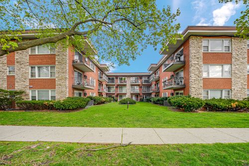 apt-3f-4229 N Keystone Ave, CHICAGO, IL, 60641-2326 | Card Image