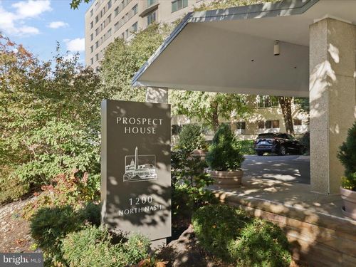 apt-549-1200 N Nash St, ARLINGTON, VA, 22209-3614 | Card Image