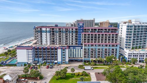 926-201 77th Ave N, Myrtle Beach, SC, 29572-4242 | Card Image