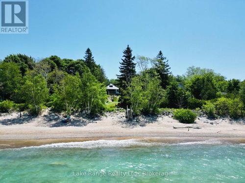 924 Saugeen St, Kincardine, ON, N2Z1A8 | Card Image