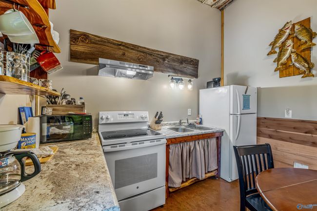 131-C Anderson St E, Home with 0 bedrooms, 2 bathrooms and null parking in Scottsboro AL | Image 26