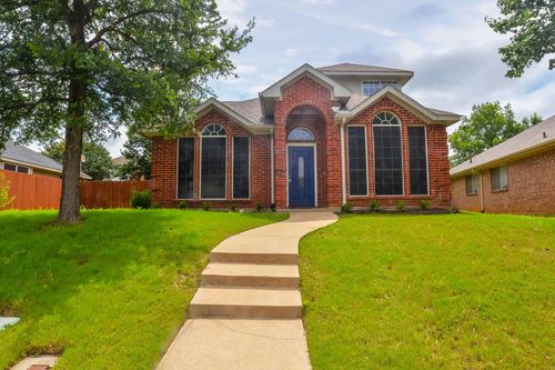 923 Kathryn Dr, Lewisville, TX, 75067-4260 | Card Image
