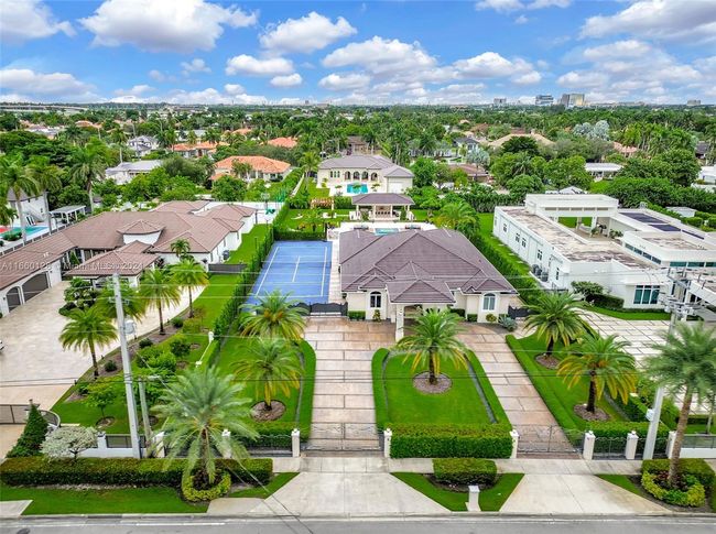 433 Nw 127 Th Ave, House other with 5 bedrooms, 4 bathrooms and null parking in Miami FL | Image 8