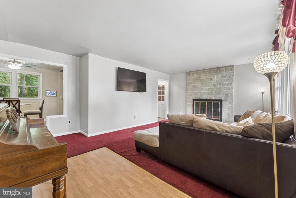 Residential in TEMPLE HILLS 4