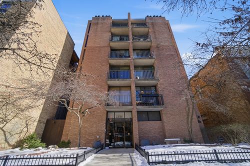 apt-4a-2333 N Geneva Ter, CHICAGO, IL, 60614-3388 | Card Image