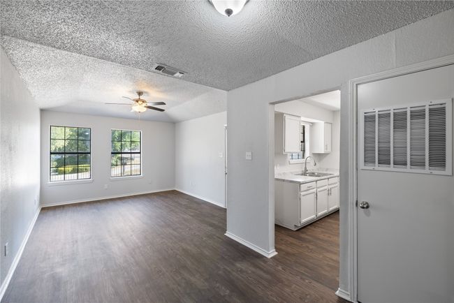 2540 Avenue H, Home with 3 bedrooms, 1 bathrooms and null parking in Fort Worth TX | Image 5