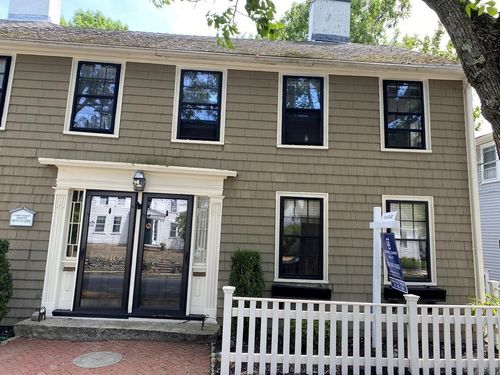 212-212 North St, Hingham, MA, 02043-1872 | Card Image