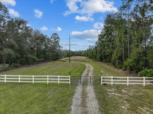 310 N Otter Creek Ave, OTTER CREEK, FL, 32683 | Card Image