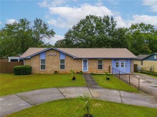 2818 Kensington Way, Rex, GA, 30273-2331 | Card Image
