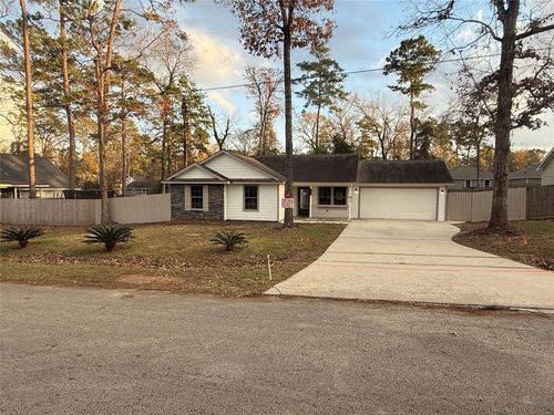 10464 Royal York Dr, Conroe, TX, 77303-2670 | Card Image