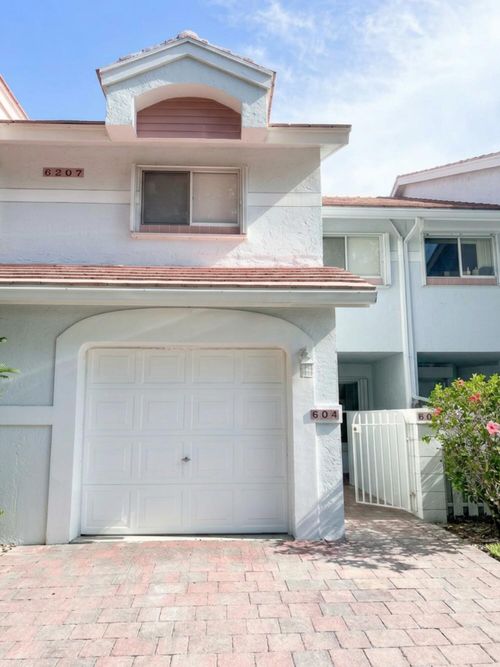 604-6207 Old Court Road, Boca Raton, FL, 33433 | Card Image